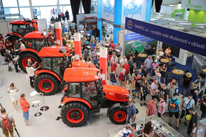 Poľnohospodárska technika na veľtrhu Země živitelka